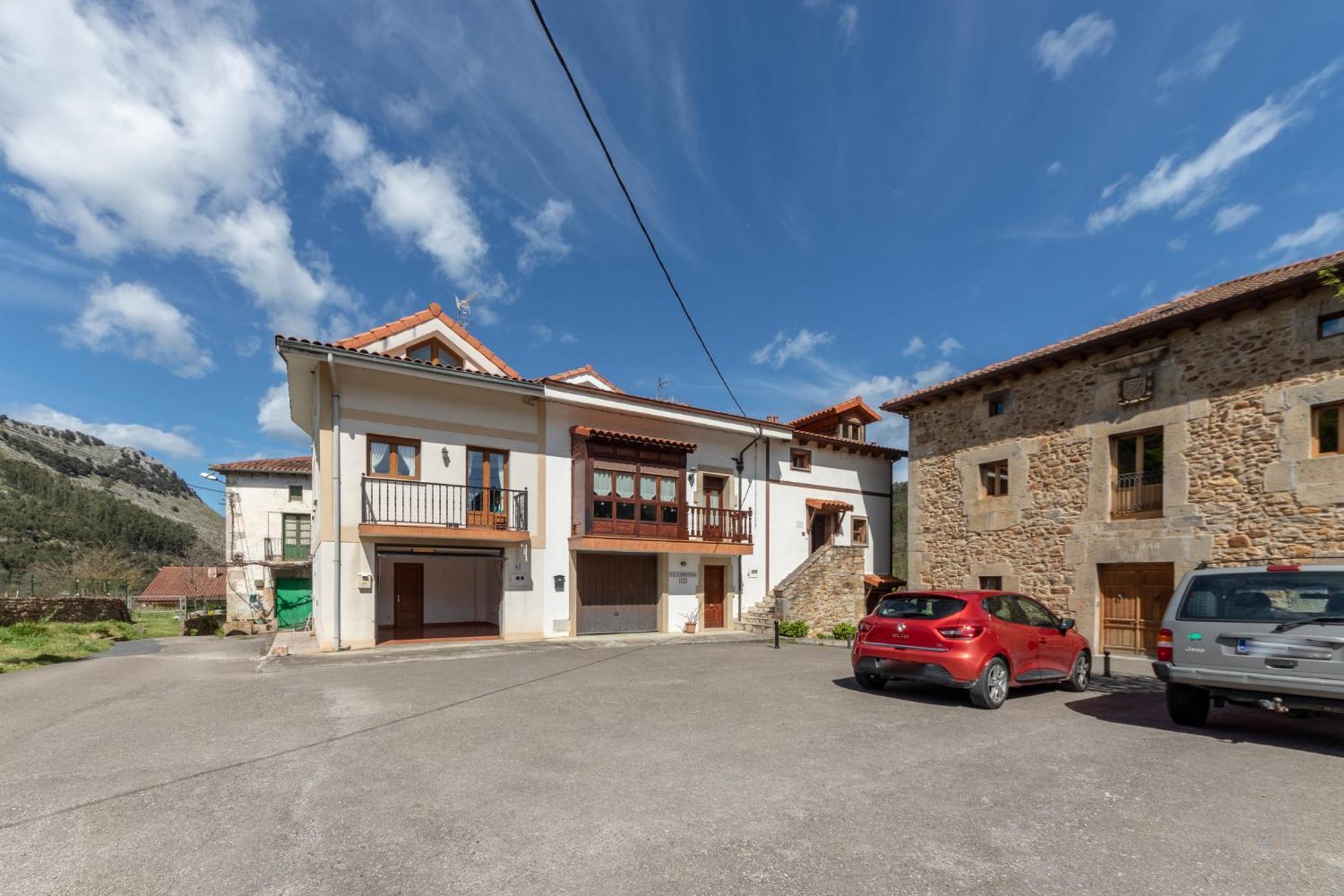 43B Nature With Parking By Aston Rentals Otañes المظهر الخارجي الصورة